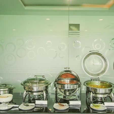 White Pearl Residency Pondicherry Exterior foto
