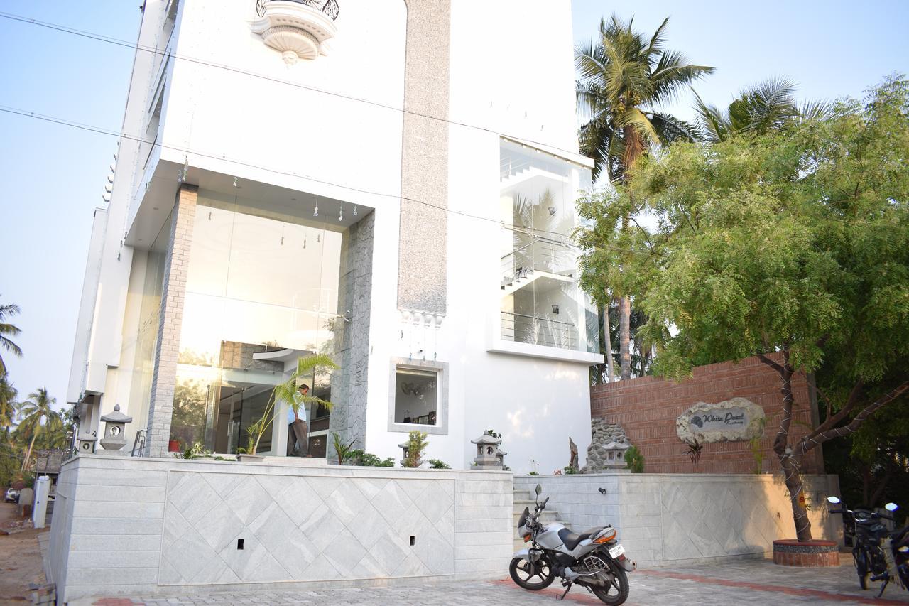 White Pearl Residency Pondicherry Exterior foto